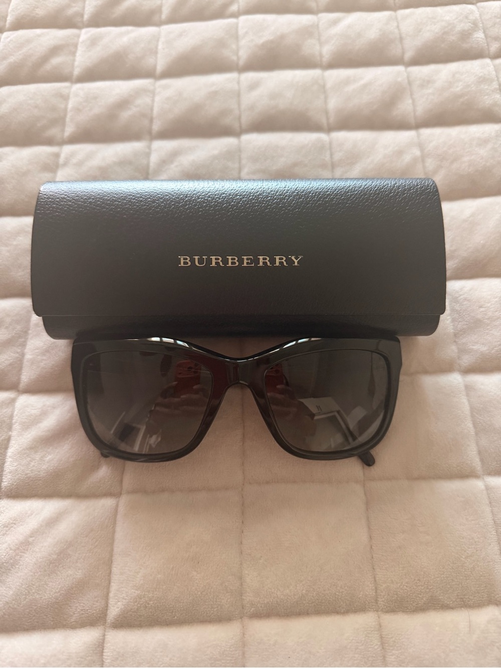 Burberry Black Women's Oversized Square Sunglasses